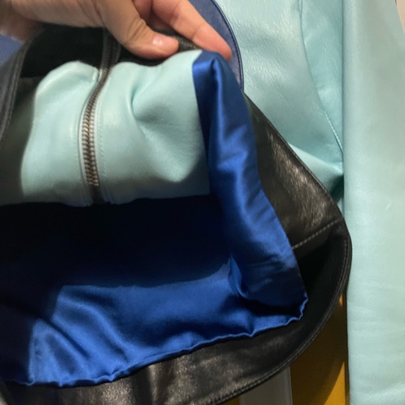 Gregg Pellegrini - Picture 4 of 6